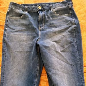 American Eagle Dream Jean